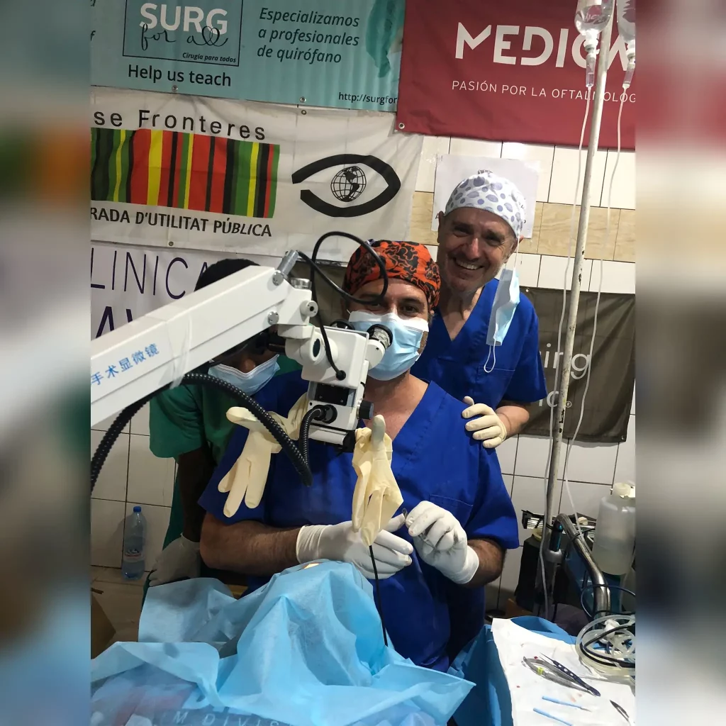 Cirugías de cataratas de Visió Sense Fronteres en Yaundé
