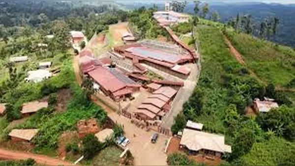 Hospital Notre Dame de la Sante, Dschang, Camerún