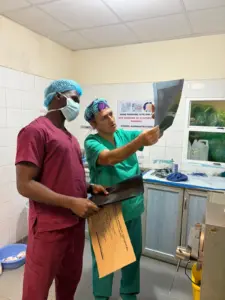 Enseñando al Dr. Augustine urología clínica