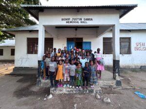Visita a un colegio próximo